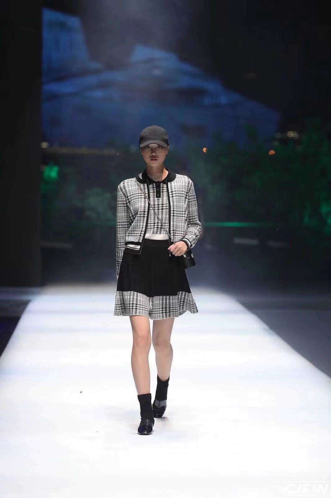 微信图片_20190928134916.jpg